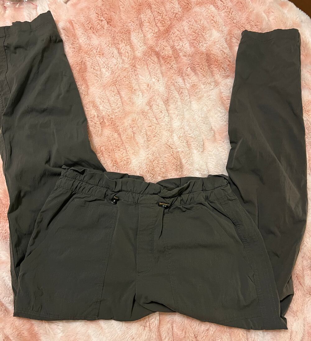 Athleta Trek The North Jogger Women’s Size 0 Dark Olive Green Nylon Pants